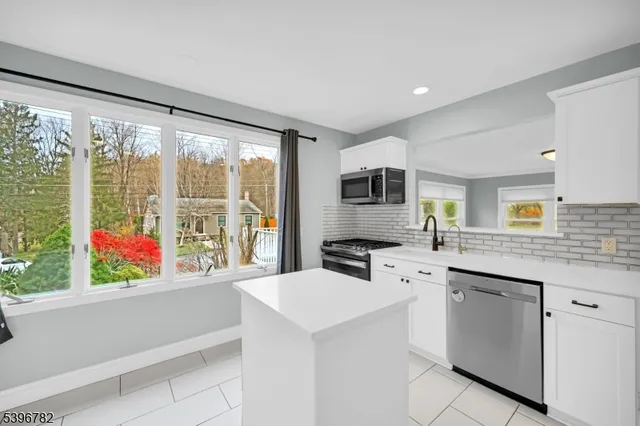 $449,900 | 12 Richards Street, Ogdensburg, NJ 07439