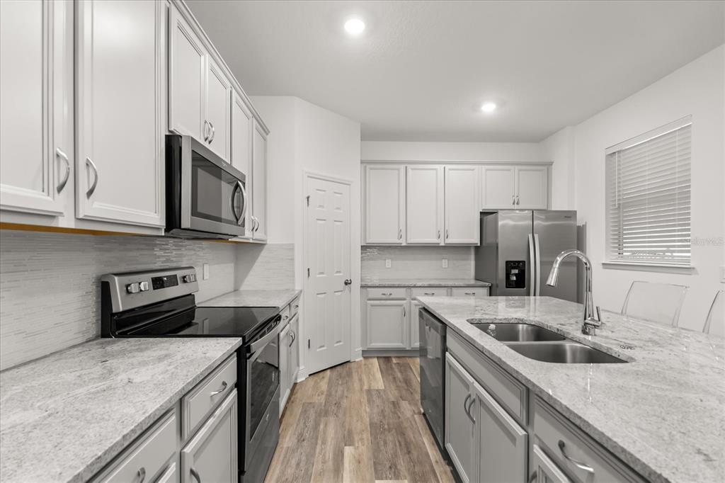 2433 Firstlight Way Winter Park, FL 32792 - Photo 5 of 33