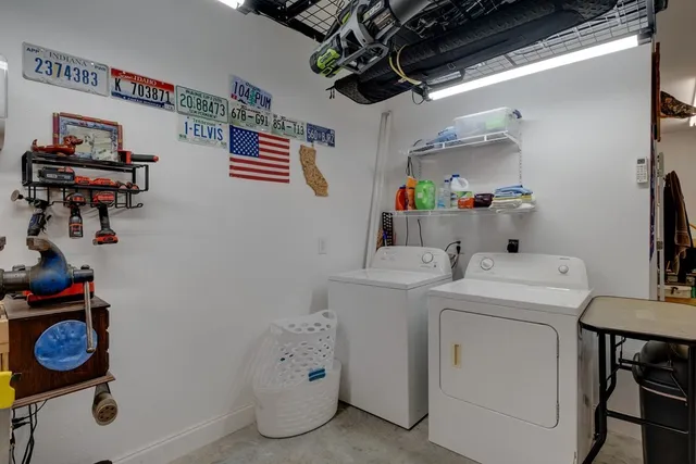 $1,050,000 | 4700 Honey Creek Loop Road, Allardt, TN 38504