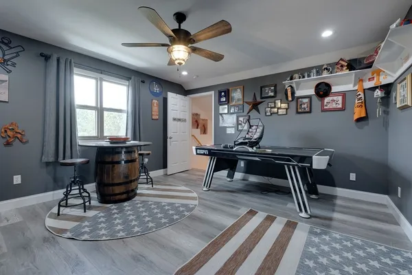 $999,998 | 4700 Honey Creek Loop Road, Allardt, TN 38504