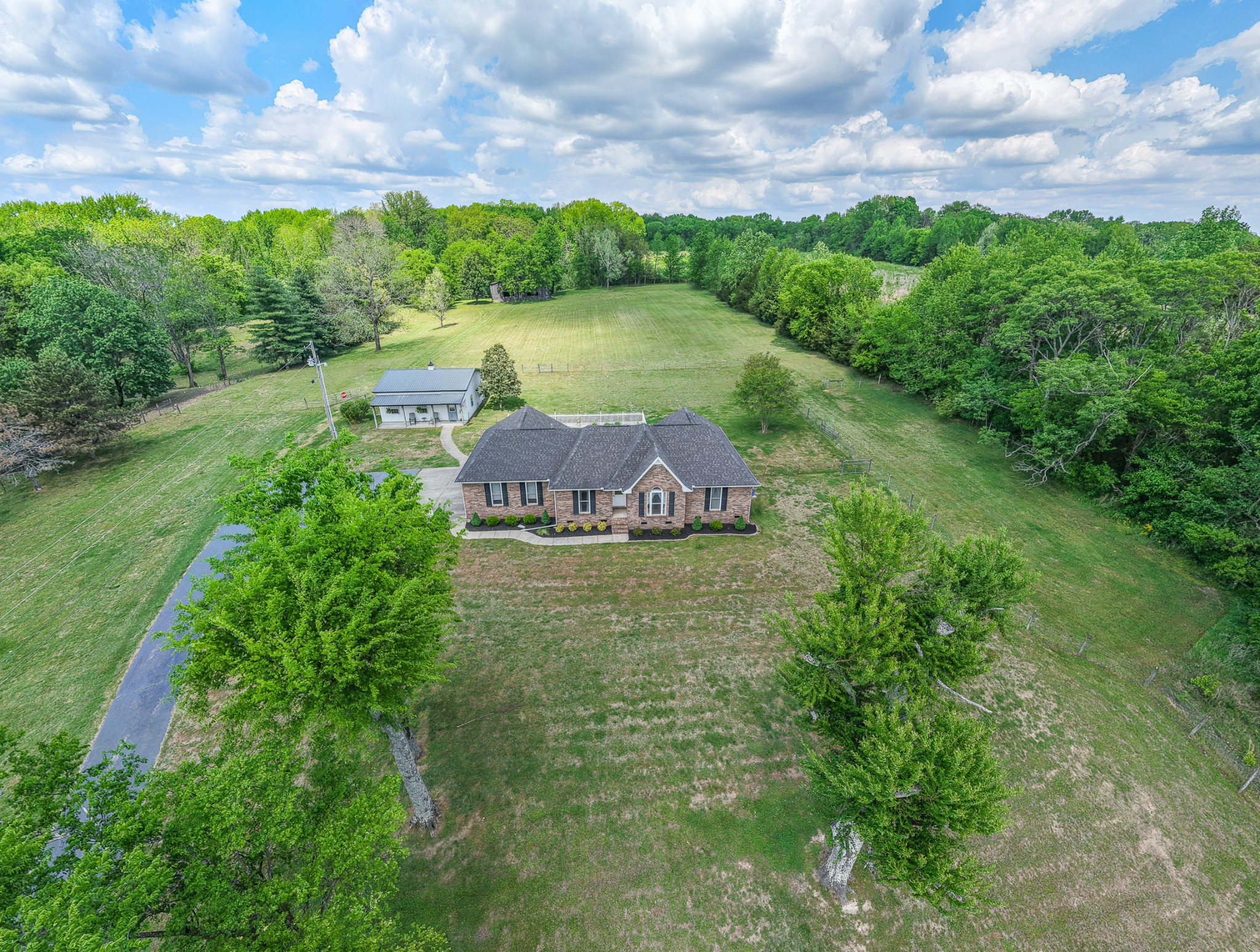 590 Allisona Road Eagleville, TN 37060 - Photo 2 of 55