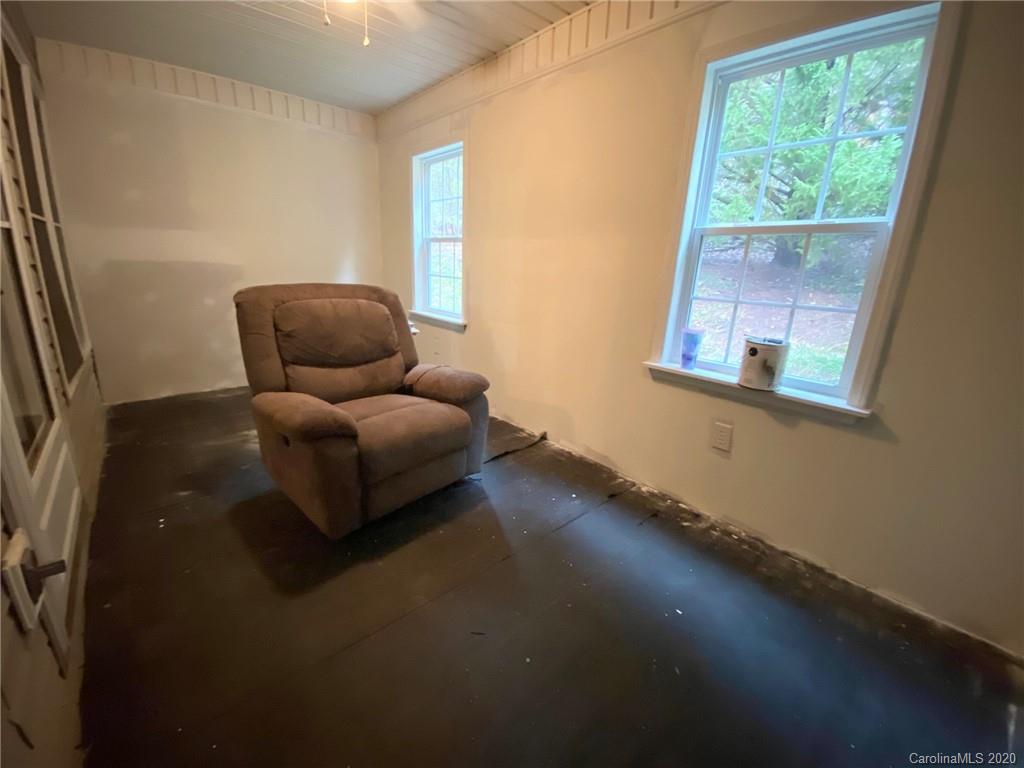271 Flat Branch Trail Mill Spring, NC 28756 - Photo 10 of 17 Gallery Image 10