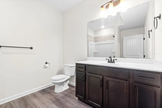 $1,245 | 229 East Johnson Circle, Unit B202, Clarksville, TN 37040