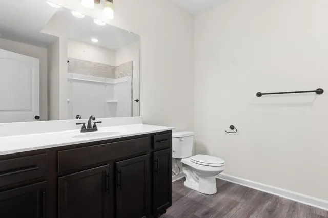 $1,245 | 229 East Johnson Circle, Unit B202, Clarksville, TN 37040