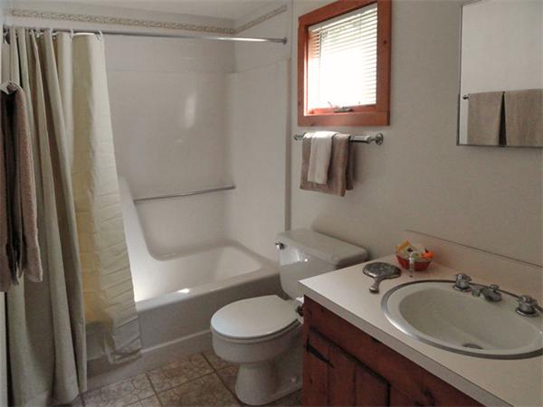 305 Secret Lake Road Athol, MA 01331 - Photo 11 of 18