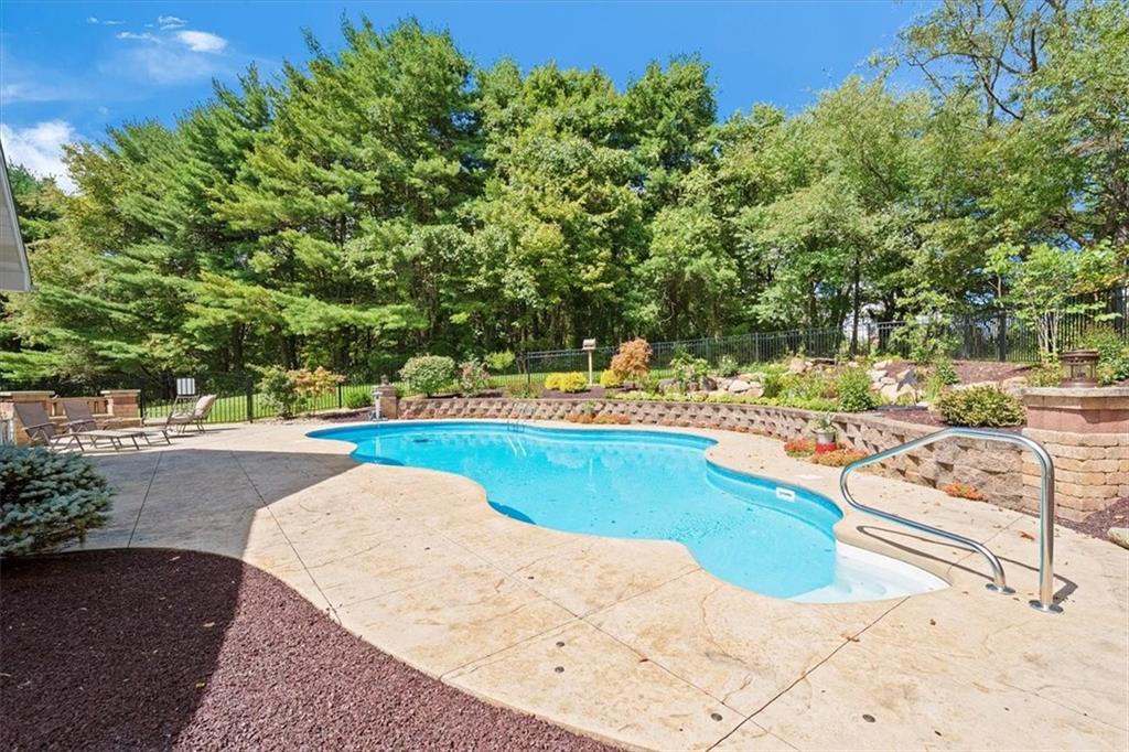 6390 Thompson Road Export, PA 15632 - Photo 21 of 25 Gallery Image 21