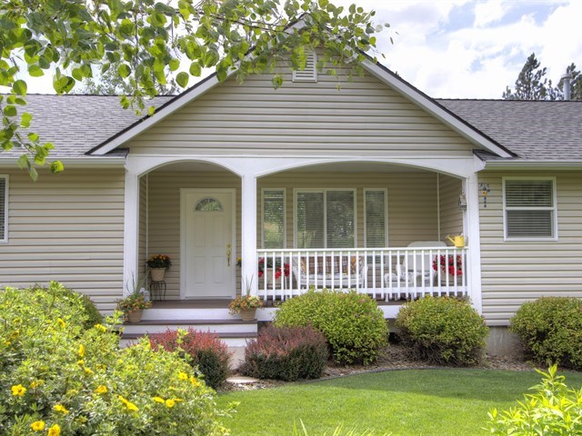 29209 North Cedar Road Deer Park, WA 99006 - Photo 2 of 20 Gallery Image 2