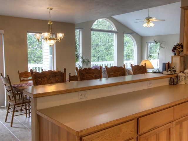29209 North Cedar Road Deer Park, WA 99006 - Photo 9 of 20 Gallery Image 9