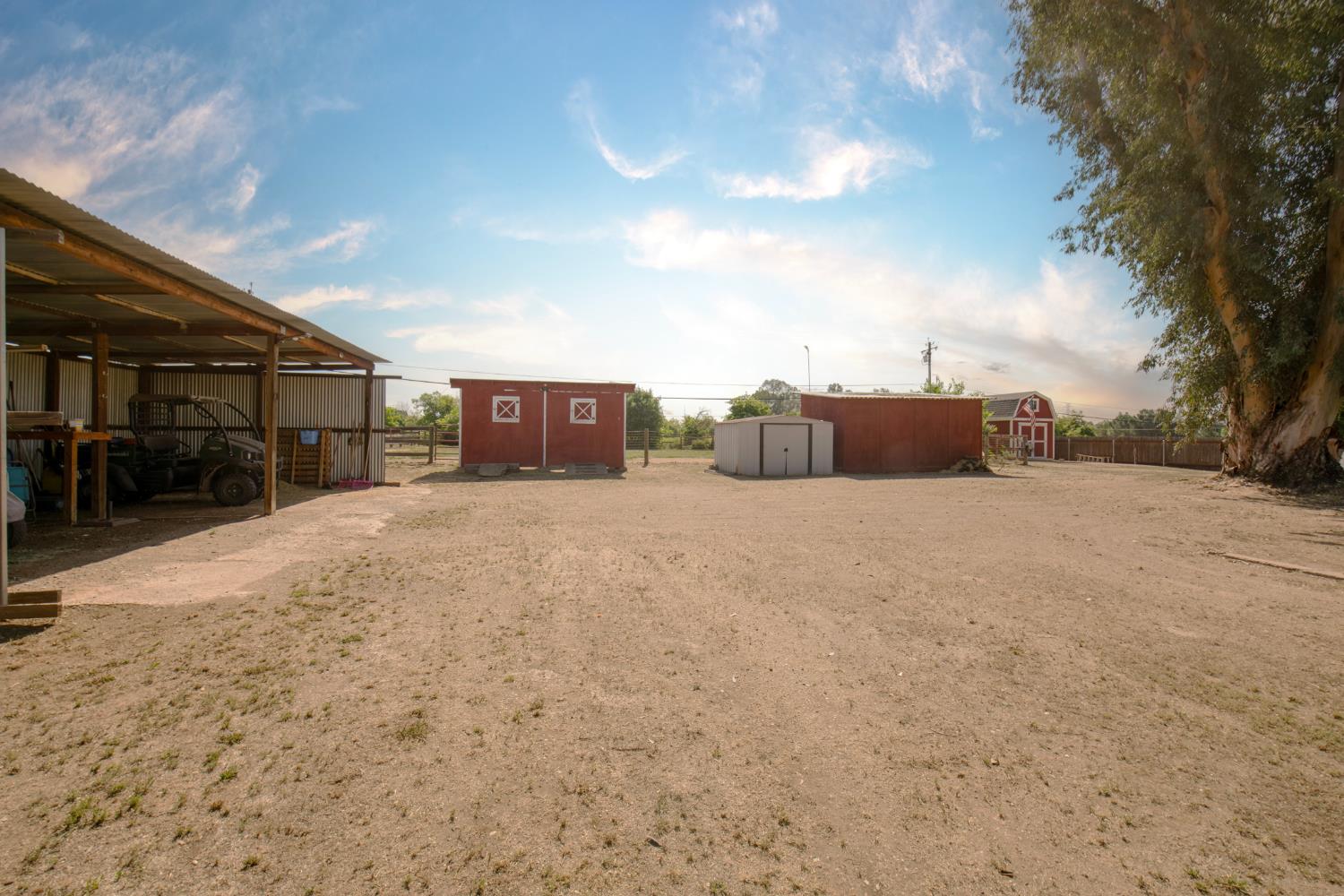 37715 Cloverleaf Avenue Madera, CA 93636 - Photo 50 of 55