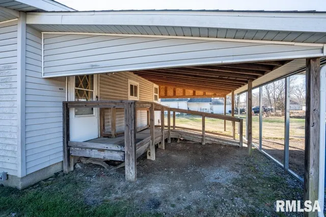 $45,000 | 803 South Cockrum Street, Sesser, IL 62884