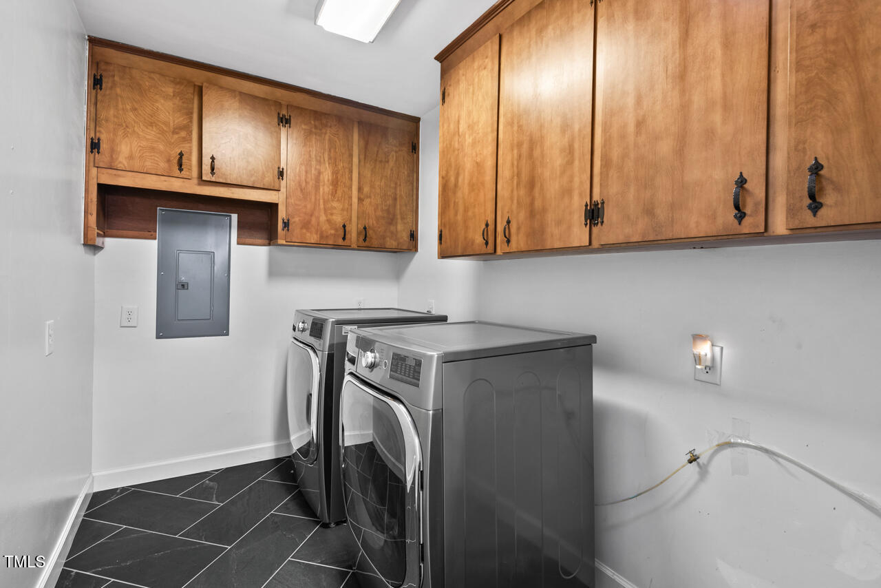 4908 Winterlochen Road Raleigh, NC 27603 - Photo 23 of 41 34