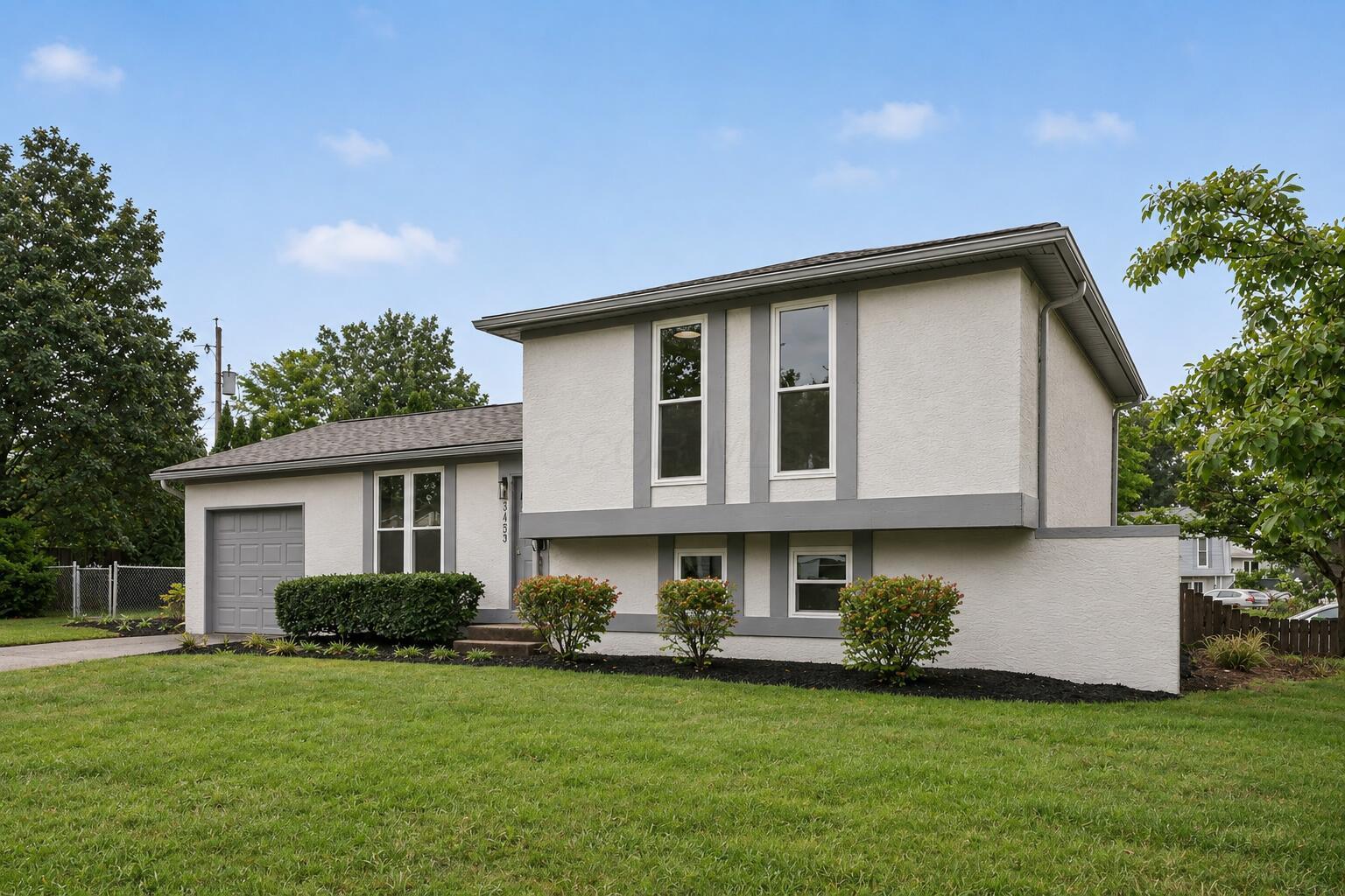 3435 Fox Run Road Westerville, OH 43081 - Photo 1 of 50 1b