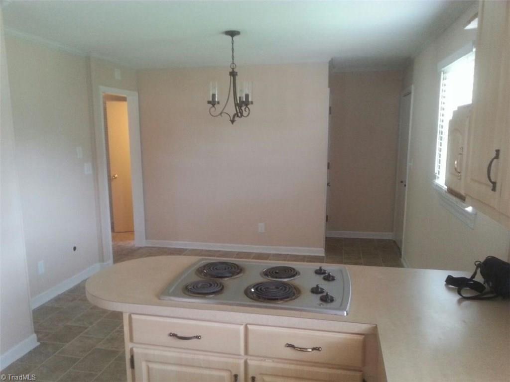 4762 Arnold Road Lexington, NC 27295 - Photo 8 of 14 Gallery Image 8