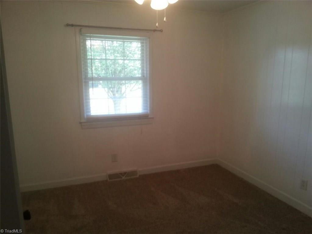 4762 Arnold Road Lexington, NC 27295 - Photo 9 of 14 Gallery Image 9