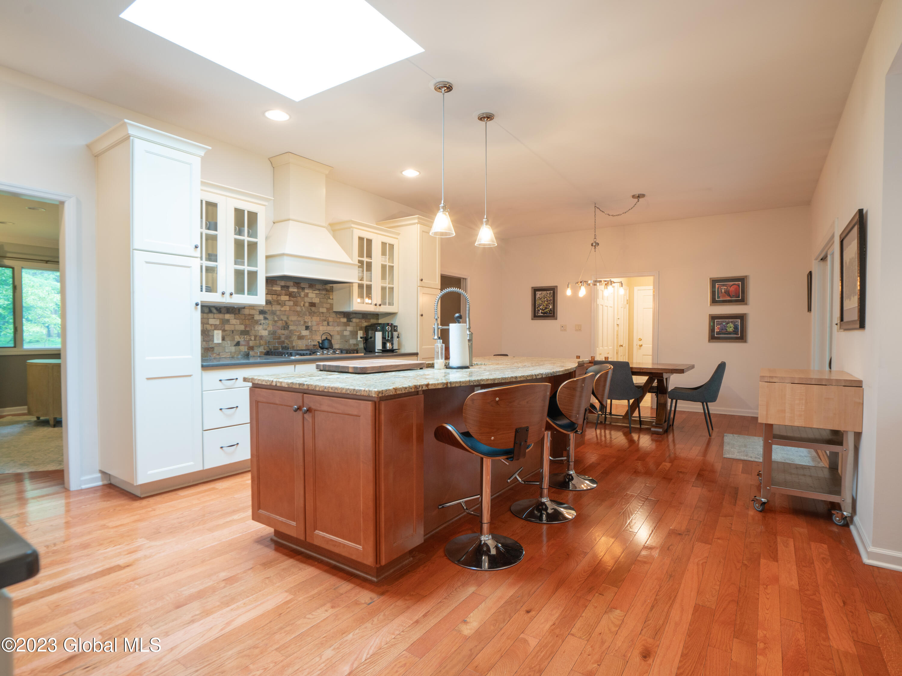 29 Colonial Green Road Albany, NY 12211 - Photo 11 of 34 kitchen
