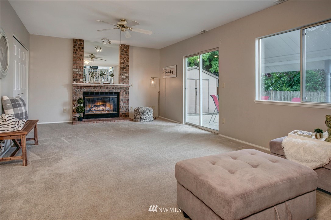 530 212th Street Southwest Bothell, WA 98021 - Photo 14 of 24