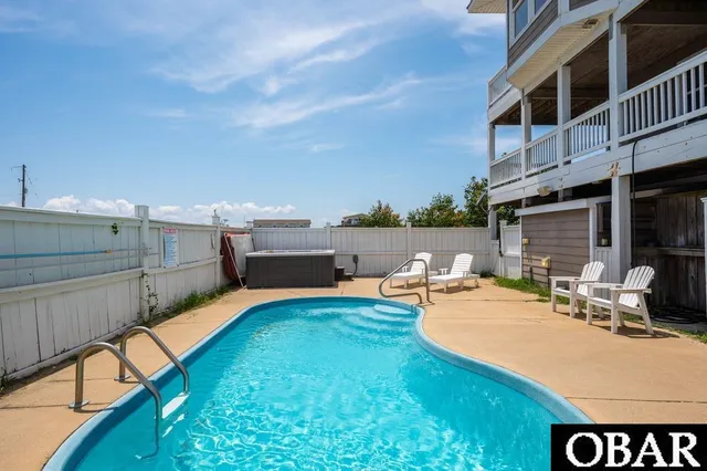 $1,299,000 | 1596 Sandpiper Road, Corolla, NC 27927