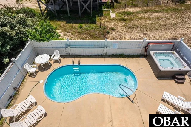 $1,299,000 | 1596 Sandpiper Road, Corolla, NC 27927