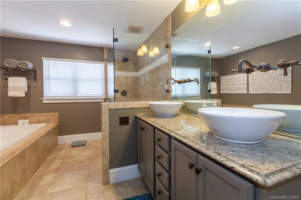 1812 Club Road Charlotte, NC 28205 - Photo 14 of 31 Gallery Image 14