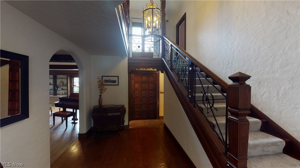 2707 Inverness Road Shaker Heights, OH 44122 - Photo 12 of 35 Gallery Image 12