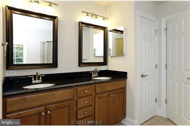 5705 Trotter Road Clarksville, MD 21029 - Photo 12 of 28 Bath (Master)