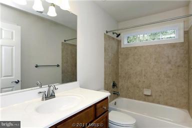 5705 Trotter Road Clarksville, MD 21029 - Photo 19 of 28 Bath