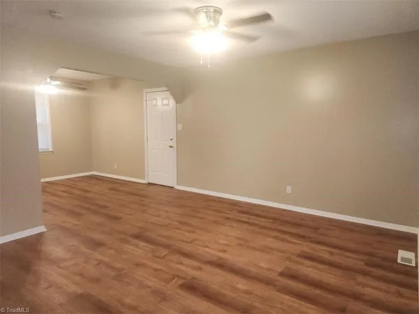 $1,500 | 3878 Pembrooke Road Northwest, Winston-Salem, NC 27106