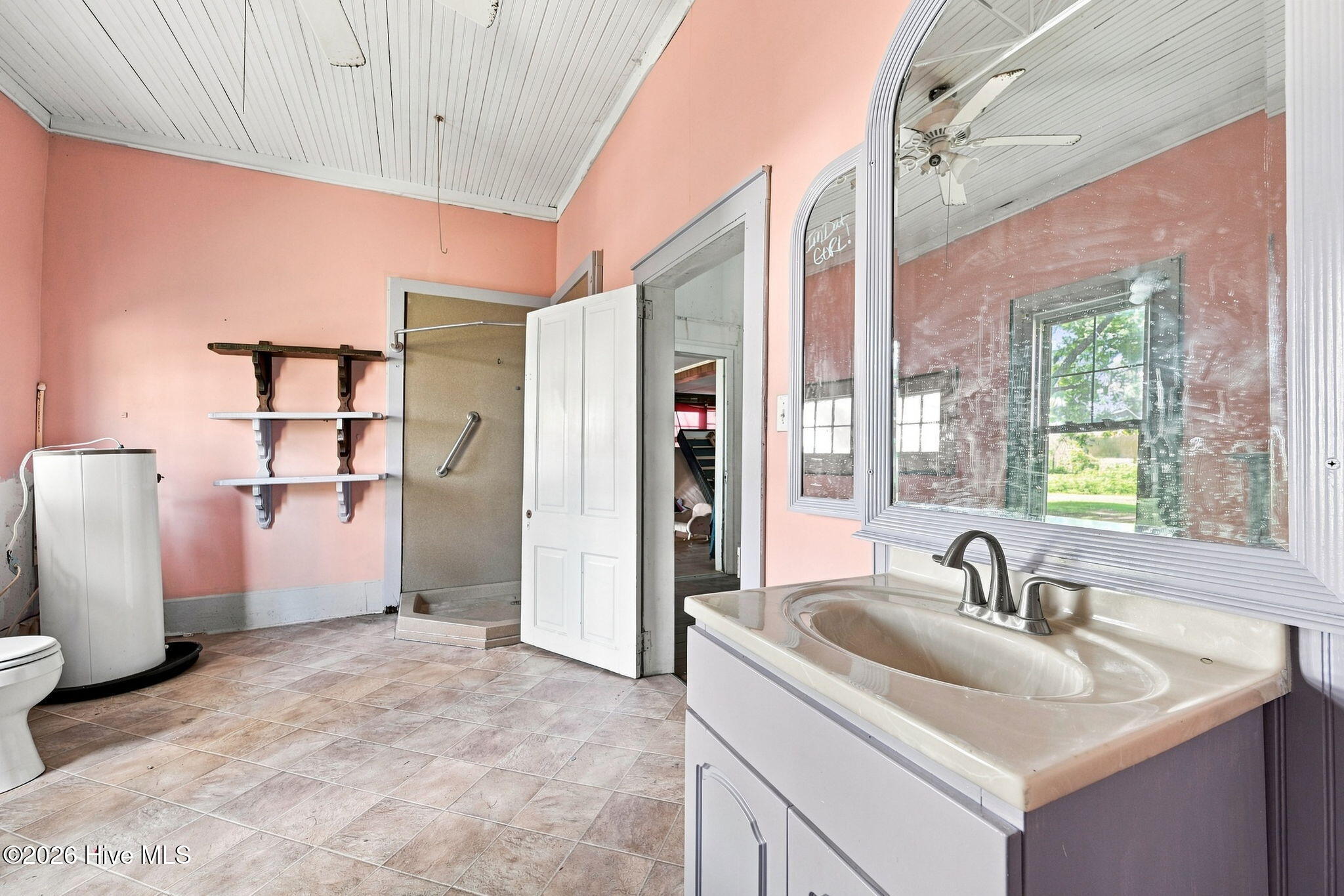 422 Cornwallis Road Teachey, NC 28464 - Photo 14 of 32 Gallery Image 14
