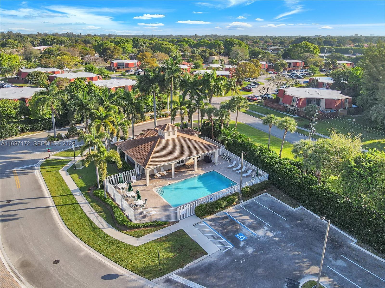 23089 Addison Lakes Circle, Unit 23089 Boca Raton, FL 33433 - Photo 3 of 30 Gallery Image 3