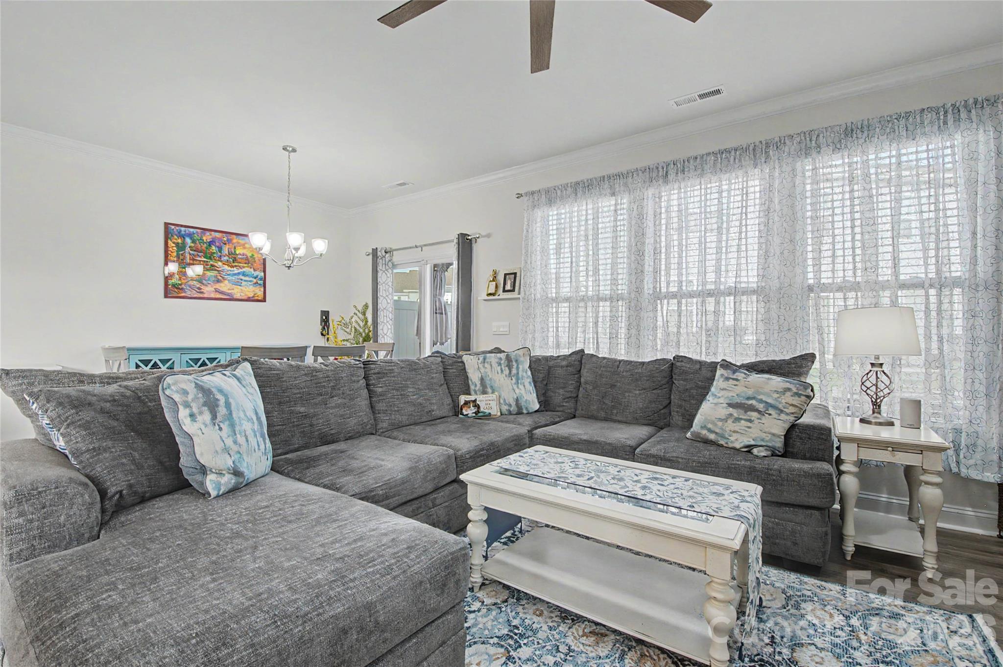 33 Cedar Hl Road Hendersonville, NC 28792 - Photo 8 of 48