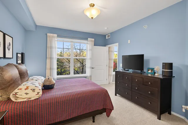 $229,500 | 13570 Technology Dr., Unit 2111, Eden Prairie, MN 55344