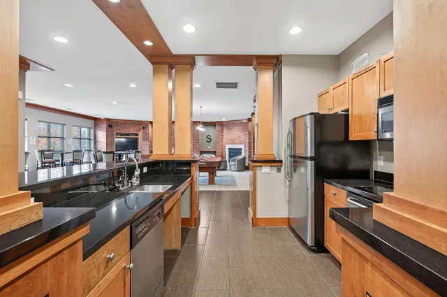 $229,500 | 13570 Technology Dr., Unit 2111, Eden Prairie, MN 55344