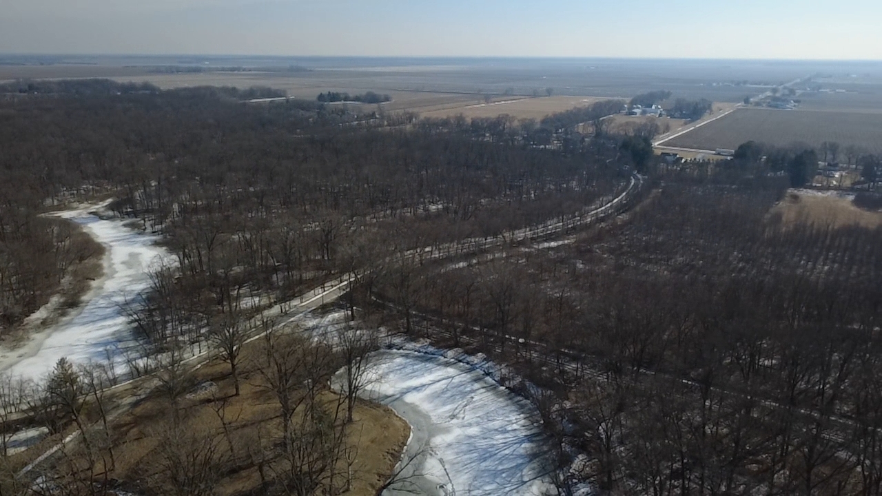 2709 North River Isle Road Momence, IL 60954 - Photo 20 of 23 a view of city and mountain