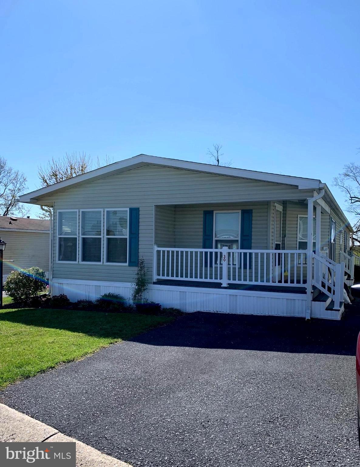 30 Ridgewood Manor Manheim, PA 17545 - Photo 1 of 24