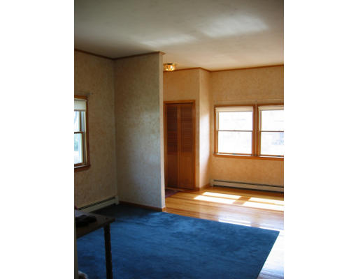 152 Spring Street Hull, MA 02045 - Photo 2 of 11 Gallery Image 2
