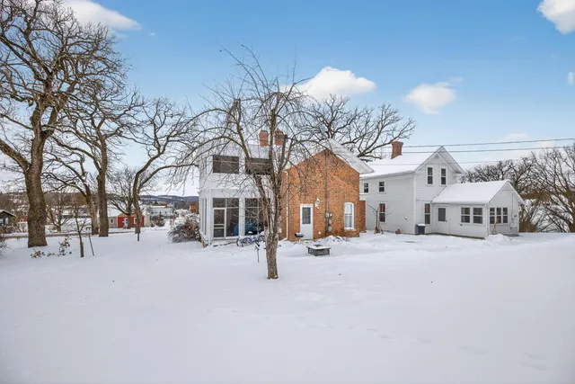 $499,900 | 202 Winona Street Southeast, Chatfield, MN 55923