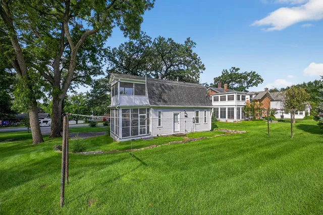 $499,900 | 202 Winona Street Southeast, Chatfield, MN 55923