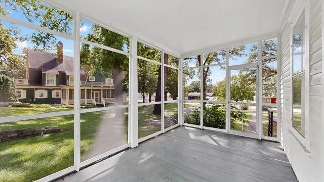 $499,900 | 202 Winona Street Southeast, Chatfield, MN 55923