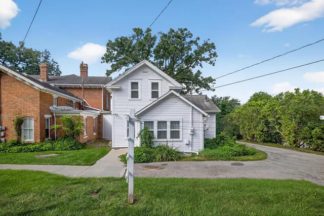 $499,900 | 202 Winona Street Southeast, Chatfield, MN 55923