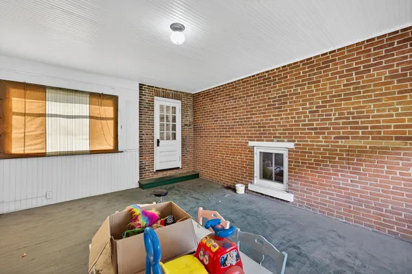 $499,900 | 202 Winona Street Southeast, Chatfield, MN 55923