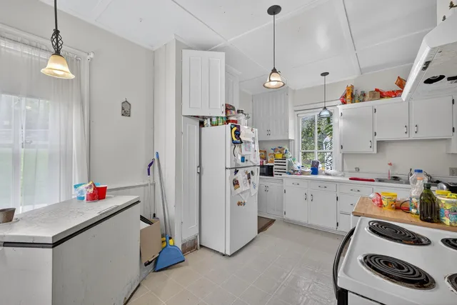 $499,900 | 202 Winona Street Southeast, Chatfield, MN 55923