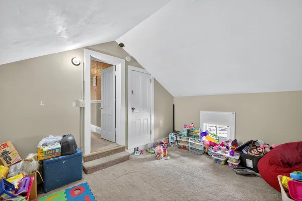 $499,900 | 202 Winona Street Southeast, Chatfield, MN 55923