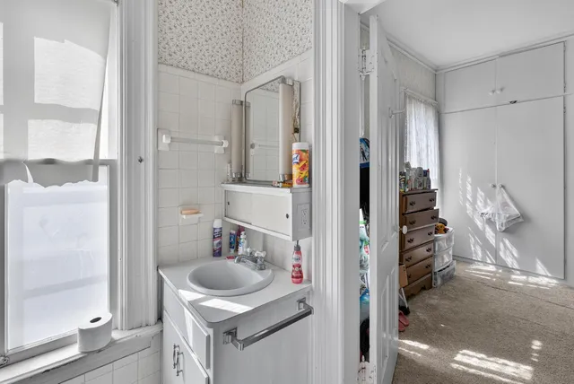 $499,900 | 202 Winona Street Southeast, Chatfield, MN 55923