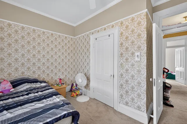 $499,900 | 202 Winona Street Southeast, Chatfield, MN 55923