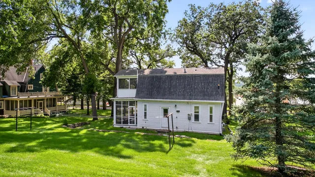 $499,900 | 202 Winona Street Southeast, Chatfield, MN 55923