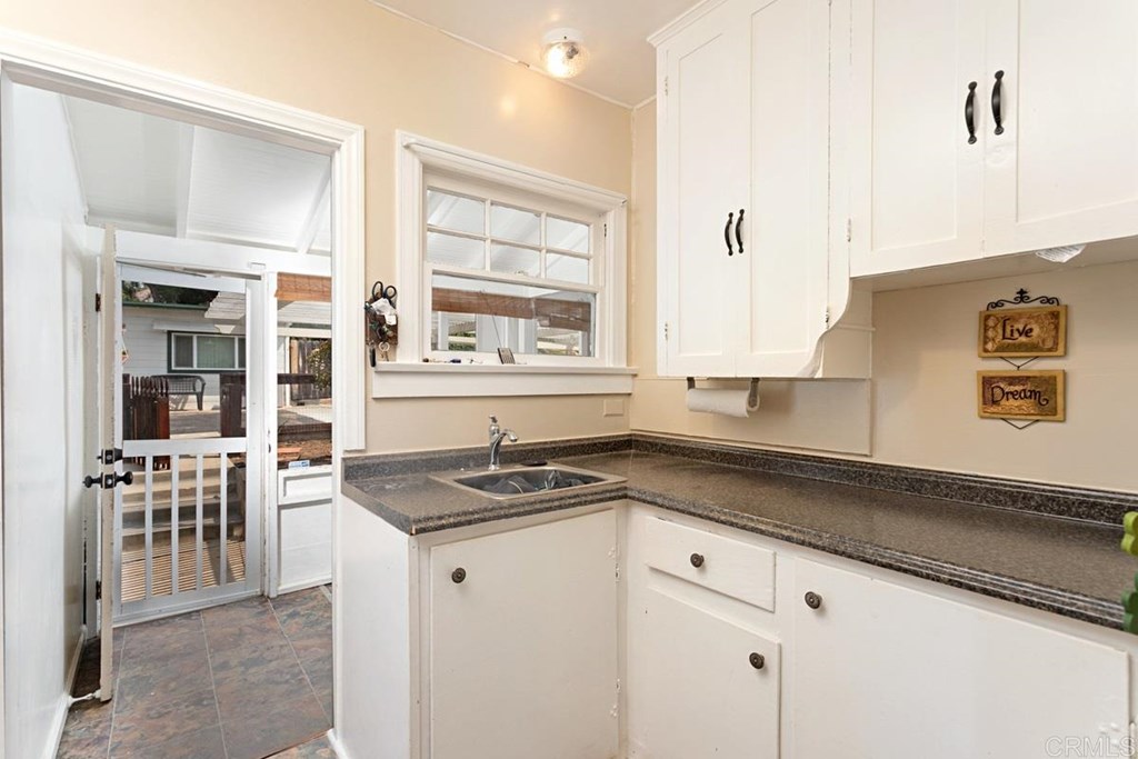 1233 Grandview Road Vista, CA 92084 - Photo 22 of 26