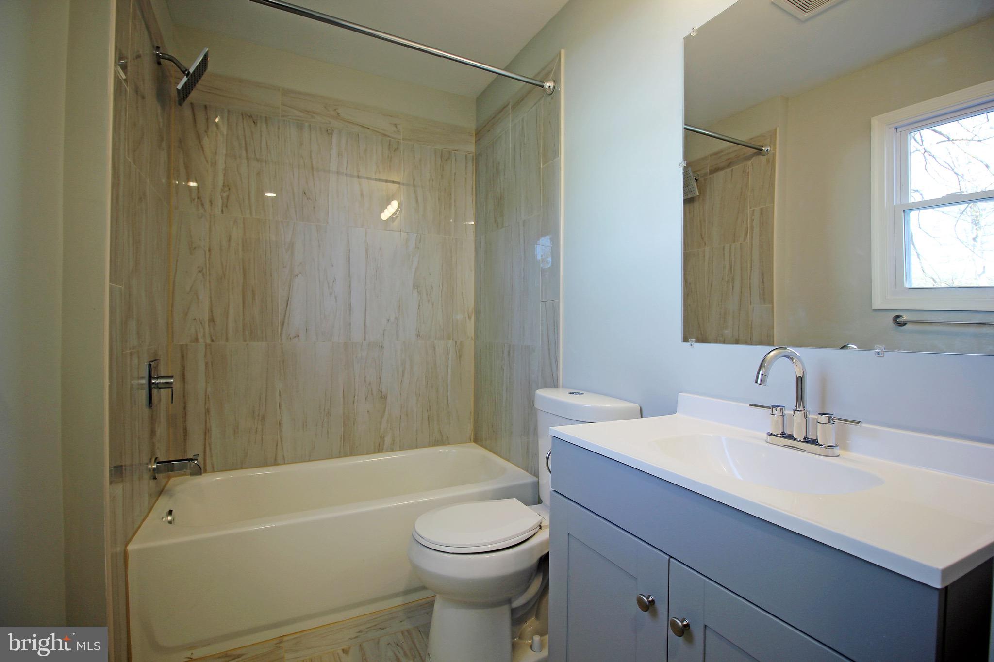 1334 Edna Road Pasadena, MD 21122 - Photo 12 of 29 Gallery Image 12
