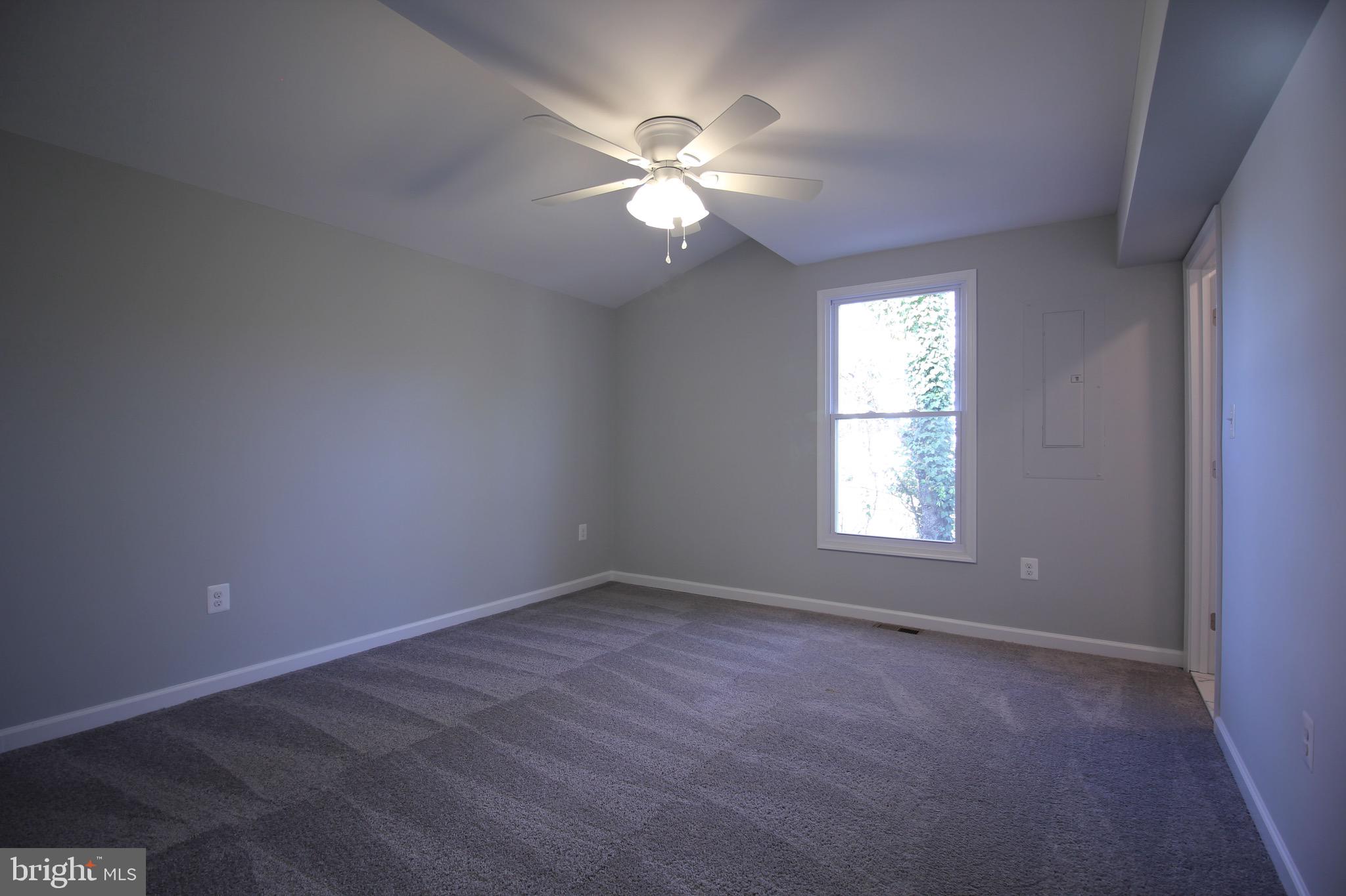 1334 Edna Road Pasadena, MD 21122 - Photo 10 of 29 Gallery Image 10