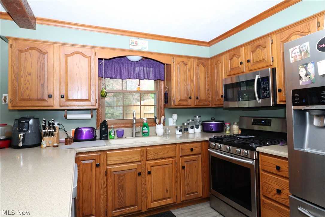 12864 Clinton Road Doylestown, OH 44230 - Photo 4 of 13 Gallery Image 4