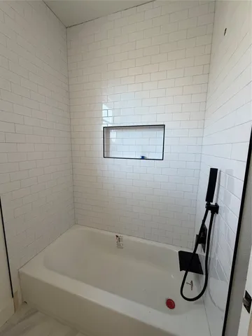 $369,990 | 211 Kahana Lane, Bastrop, TX 78602